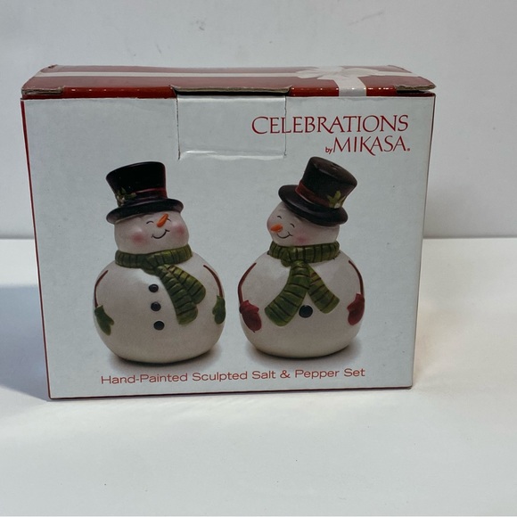 Celebrations By Mikasa Snowmen Hand-Painted Ceramic Salt and Pepper Set - Picture 2 of 10